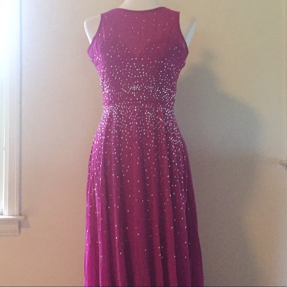 ✨NWT✨Special Occasion Rhinestone Dress